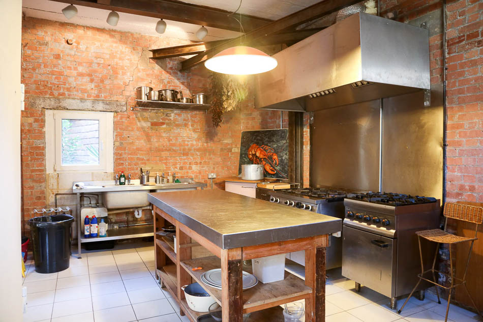 Kitchens - Period, Kitchens - Industrial, Industrial kitchens, Period kitchens, Commercial Kitchens