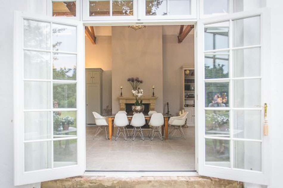 Sitting Rooms - Period & Historic, Kitchens - Country, Dining Rooms - Family