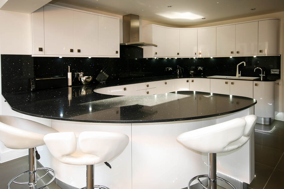 Kitchens - Super Modern